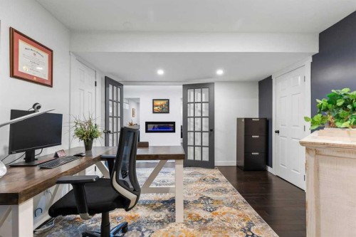33 Douglasview Park Se, Calgary, AB 