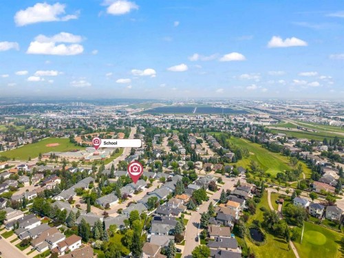 33 Douglasview Park Se, Calgary, AB 