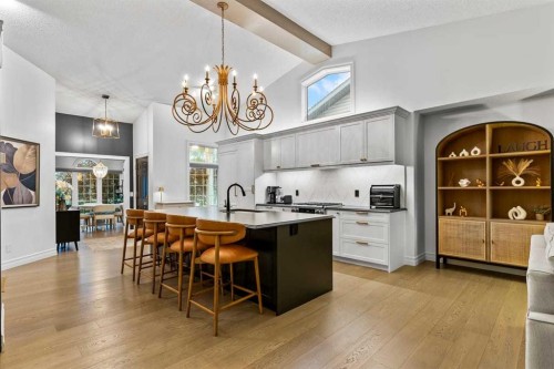 33 Douglasview Park Se, Calgary, AB 