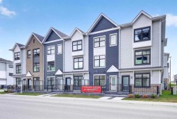 157 Mahogany Gardens SE Calgary, AB T3M 3Y2