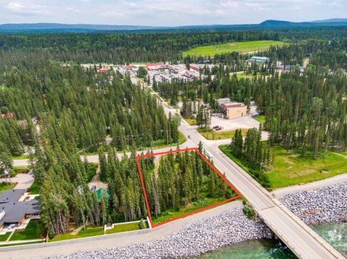 19 River Drive, Bragg Creek, AB 