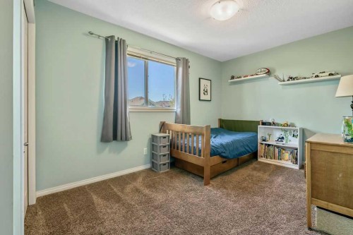 1034 Ranch Road, Okotoks, AB - Indoor Photo Showing Other Room