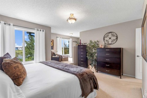 626 Saddlecreek Way Ne, Calgary, AB 