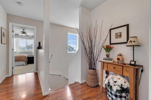 626 Saddlecreek Way Ne, Calgary, AB 