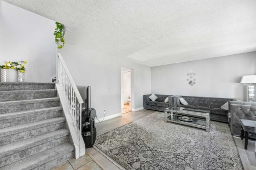 436 Templewood Place Ne, Calgary, AB 