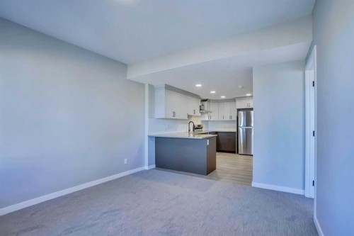 305 Lucas Place Nw, Calgary, AB 