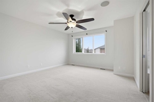121 Copperstone Close Se, Calgary, AB 