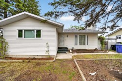 1329 Idaho Street Carstairs, AB T0M 0N0