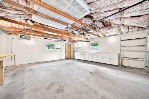 6441 18A Street Se, Calgary, AB 