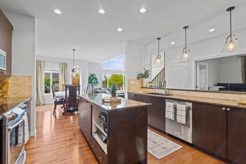 173 Cranarch Close Se, Calgary, AB 