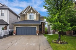 173 Cranarch Close SE Calgary, AB T3M 0T9