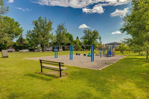 612 13 Avenue Ne, Calgary, AB 