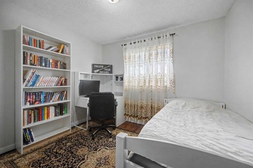 77 Citadel Gardens Nw, Calgary, AB 