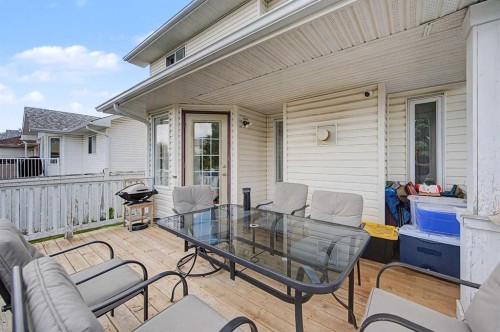 77 Citadel Gardens Nw, Calgary, AB 