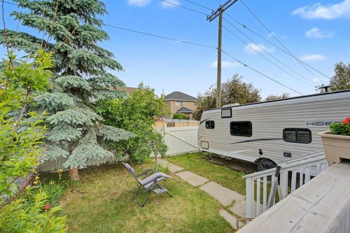 77 Citadel Gardens Nw, Calgary, AB 