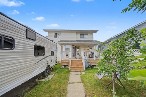 77 Citadel Gardens Nw, Calgary, AB 