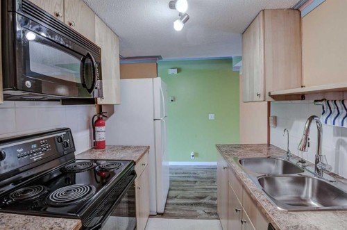 56-1055 72 Avenue Nw, Calgary, AB 