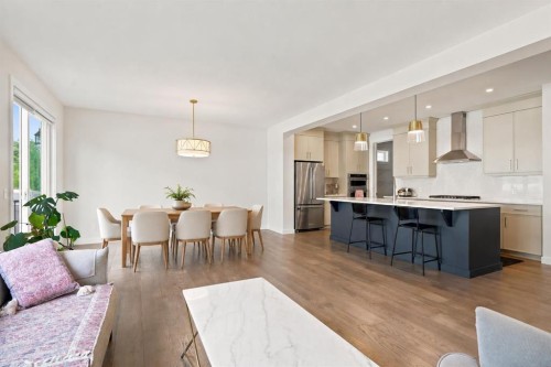7164 11 Avenue Sw, Calgary, AB 