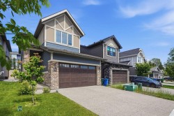 7164 11 Avenue SW Calgary, AB T3H 3V5