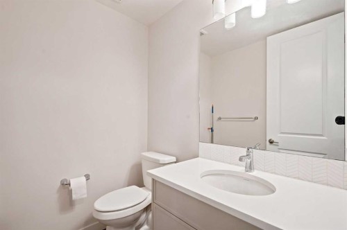 7164 11 Avenue Sw, Calgary, AB 