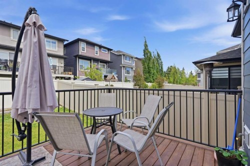 7164 11 Avenue Sw, Calgary, AB 