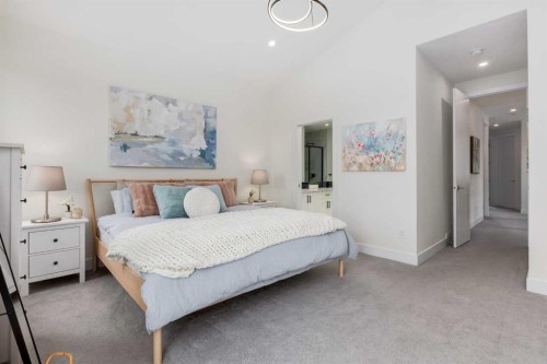 4629 72 Street Nw, Calgary, AB - Indoor Photo Showing Bedroom