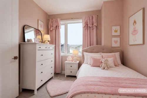 4629 72 Street Nw, Calgary, AB - Indoor Photo Showing Bedroom
