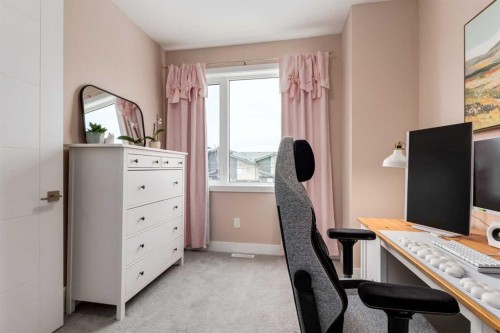 4629 72 Street Nw, Calgary, AB - Indoor Photo Showing Office