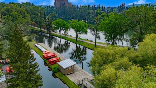 4629 72 Street Nw, Calgary, AB - Outdoor With View