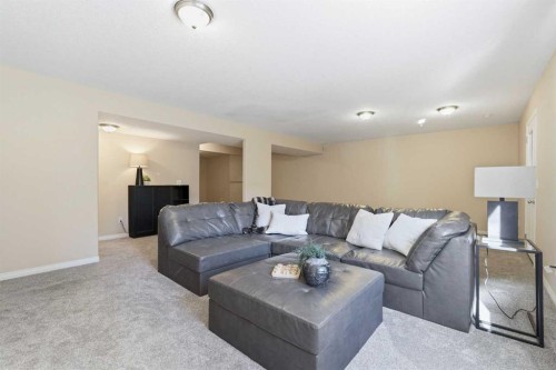 412 Highland Close, Strathmore, AB 