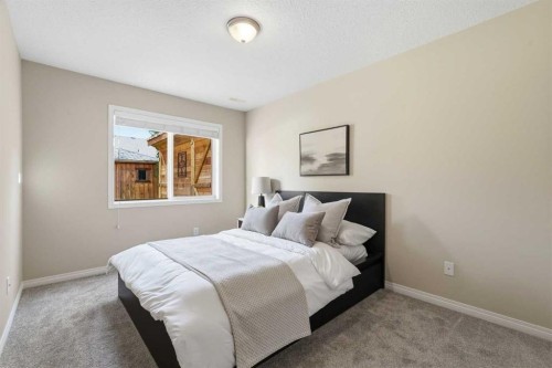 412 Highland Close, Strathmore, AB 
