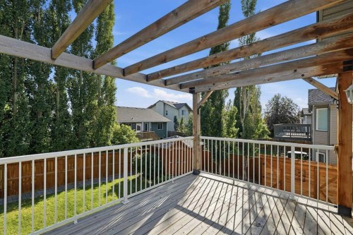 412 Highland Close, Strathmore, AB 