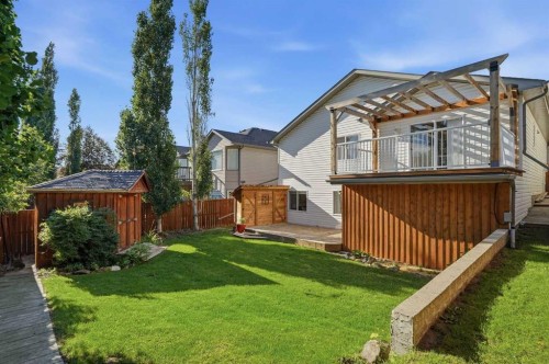 412 Highland Close, Strathmore, AB 