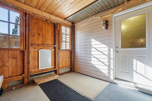 412 Highland Close, Strathmore, AB 