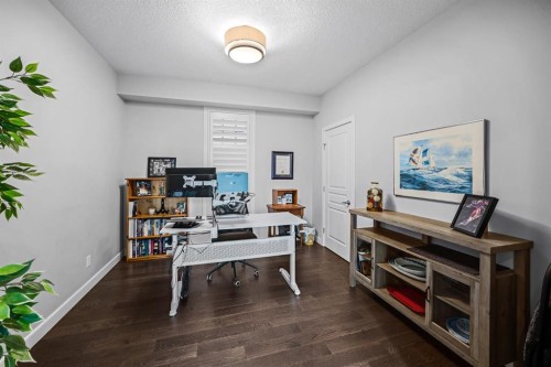 29 Mary Dover Drive Sw, Calgary, AB 