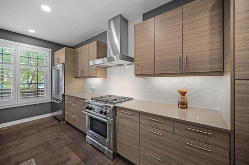29 Mary Dover Drive Sw, Calgary, AB 