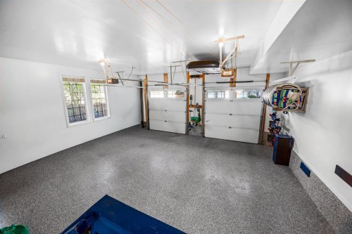 29 Mary Dover Drive Sw, Calgary, AB 