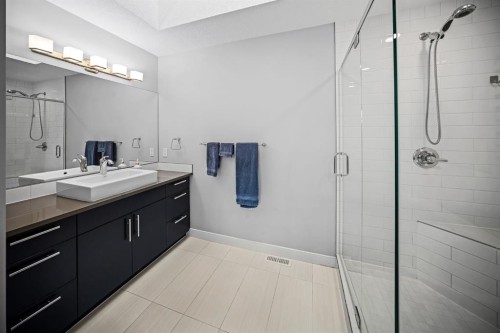 29 Mary Dover Drive Sw, Calgary, AB 