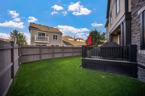 29 Mary Dover Drive Sw, Calgary, AB 