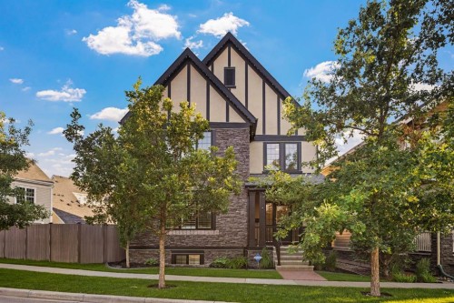 29 Mary Dover Drive Sw, Calgary, AB 