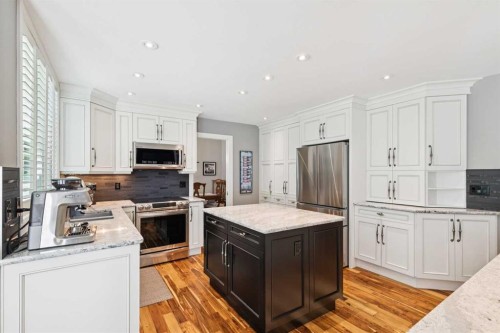 947 Shawnee Drive Sw, Calgary, AB 