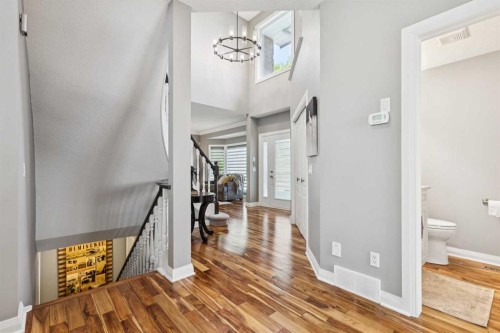 947 Shawnee Drive Sw, Calgary, AB 