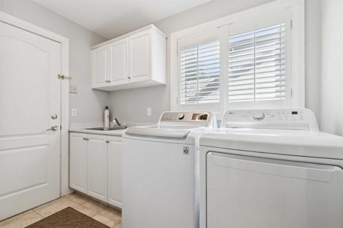 947 Shawnee Drive Sw, Calgary, AB 