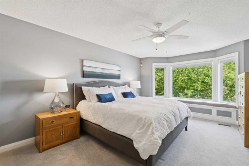 947 Shawnee Drive Sw, Calgary, AB 