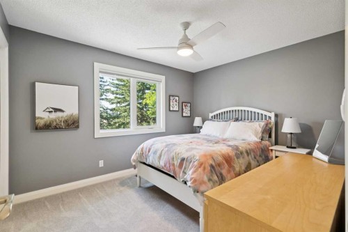 947 Shawnee Drive Sw, Calgary, AB 