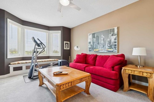 947 Shawnee Drive Sw, Calgary, AB 