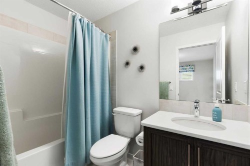 40 Dawson Harbour Villas, Chestermere, AB 