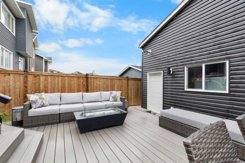 40 Dawson Harbour Villas, Chestermere, AB 