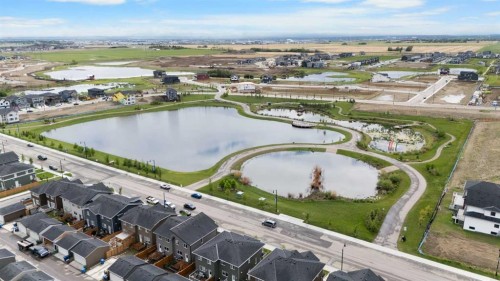 40 Dawson Harbour Villas, Chestermere, AB 