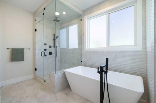 14 Opal Place, Balzac, AB - Indoor Photo Showing Bathroom